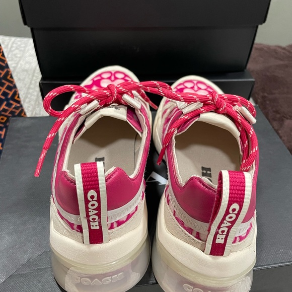 Coach Sneakers - Picture 3 of 5